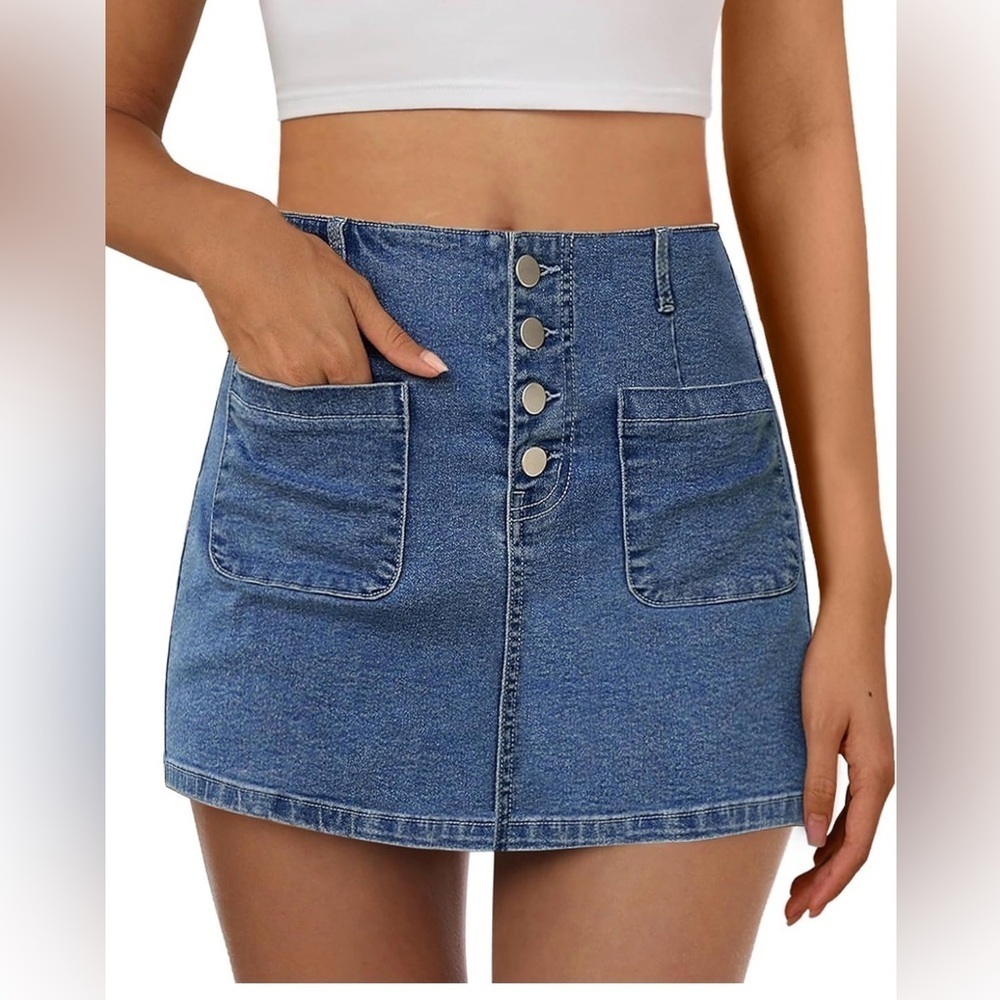 Qazel Vorrlon Skort Skirt High Waisted Size XL NWT Blue Denim Button-Up